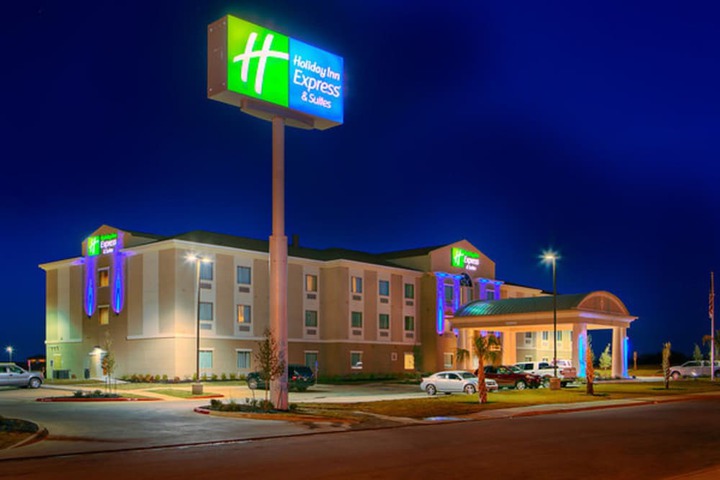 Hotel 4 of 46