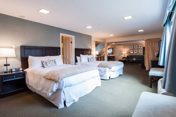 Room 15 of 36