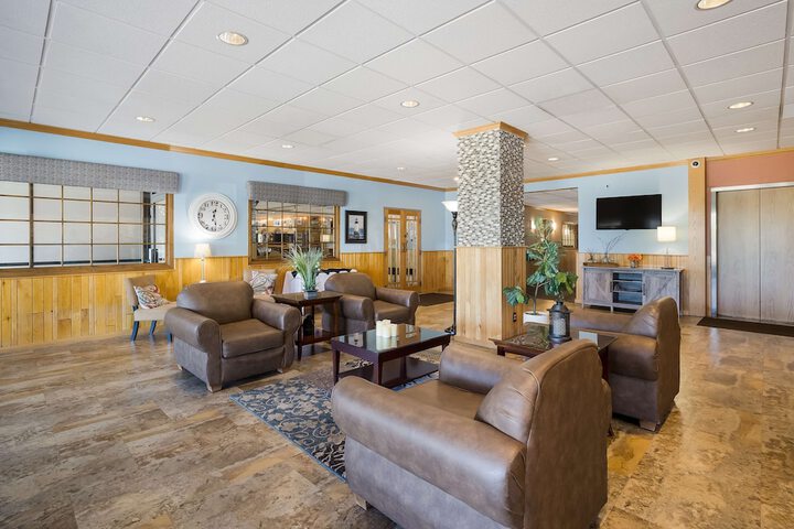 Hotel Interior 11 of 35