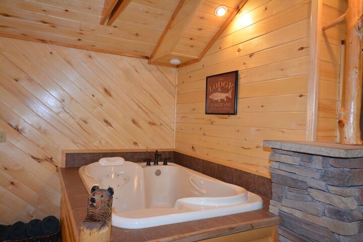 Upper Canyon Inn & Cabins