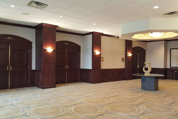 Hotel Interior 29 of 106