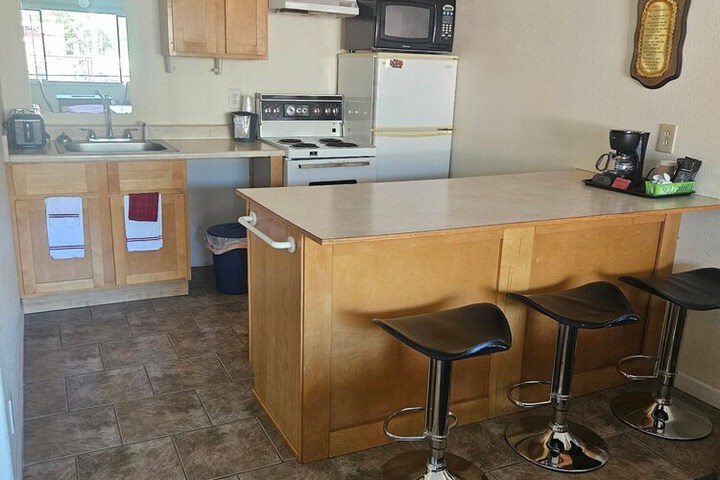 Camaray Motel