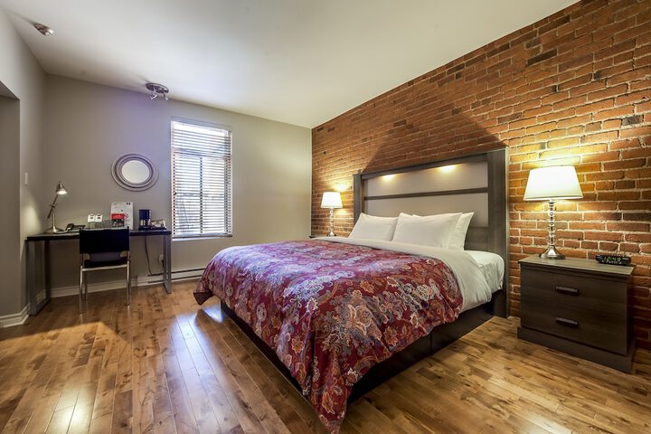 Room 16 of 45