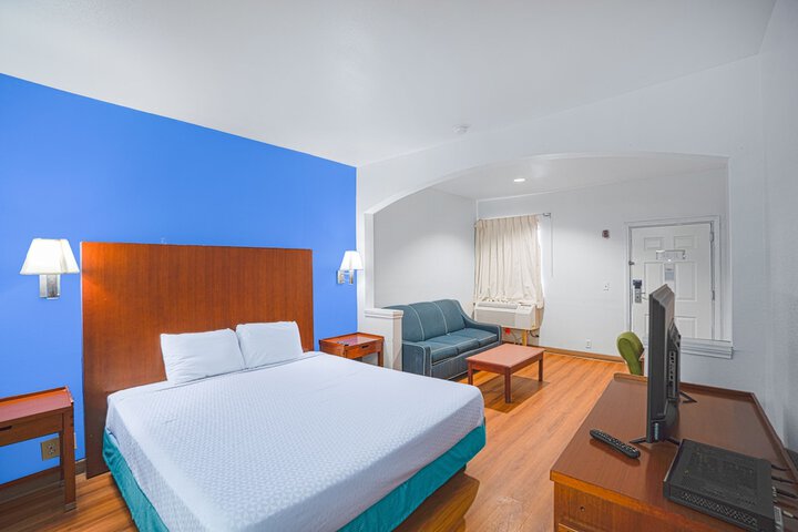 Room 38 of 58