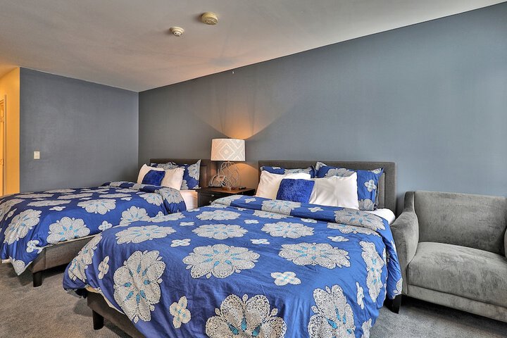 Room 184 of 213