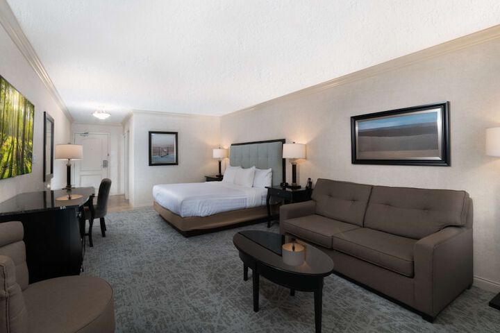 Room 108 of 158