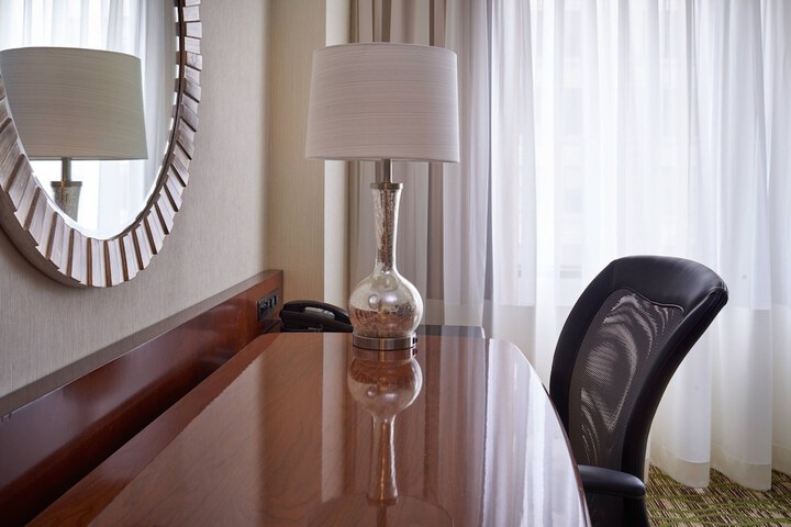 Cleveland Marriott Downtown at Key Tower