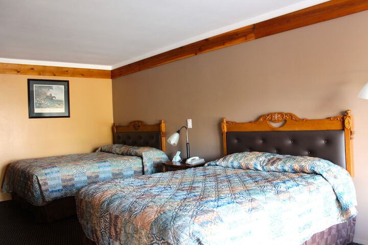 Room 9 of 11