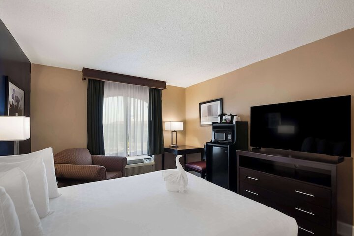 Room 18 of 27