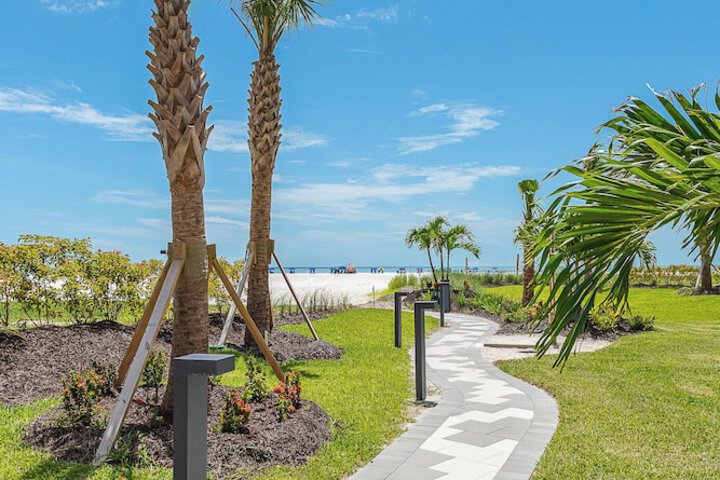 Pointe Estero Beach Resort