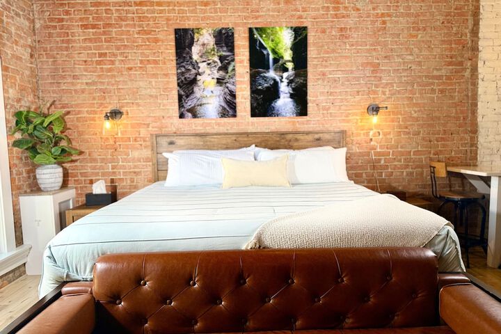 The Benjamin Hotel