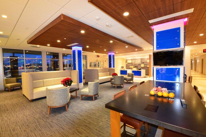 Holiday Inn Express & Suites Toledo South - Perrysburg by IHG
