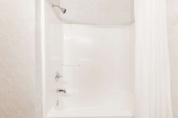 Room 41 of 50