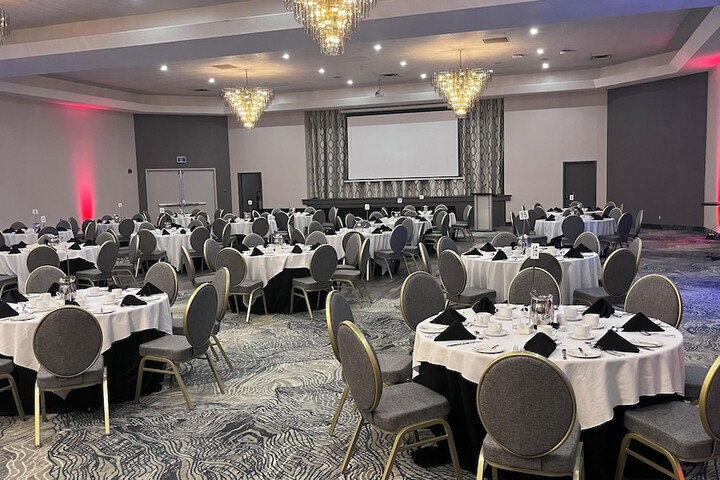DoubleTree by Hilton Kingston