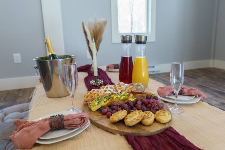 Dining 62 of 73