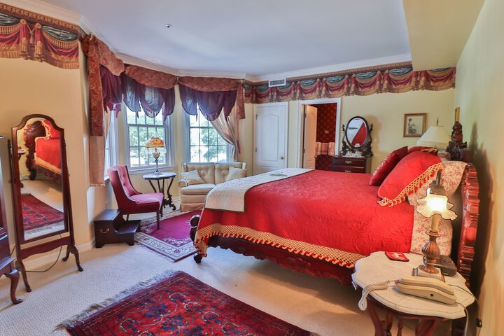 Room 45 of 112