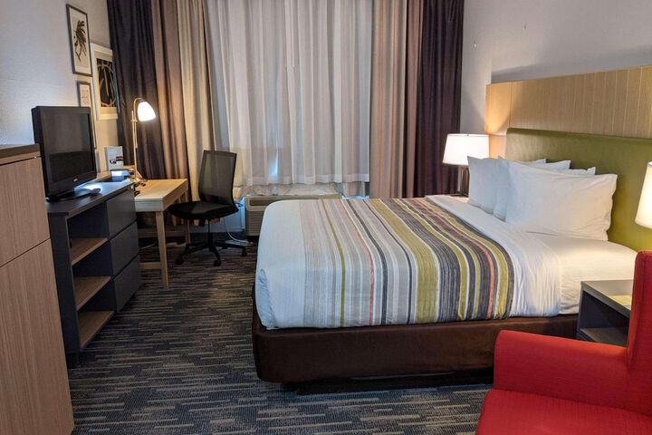 Room 29 of 37