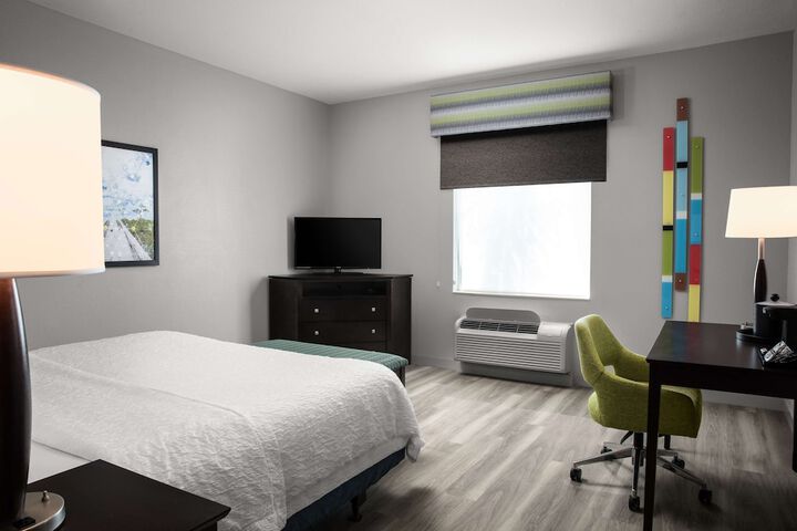 Room 18 of 31