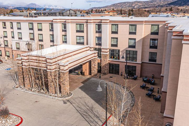 Hotel 4 of 39