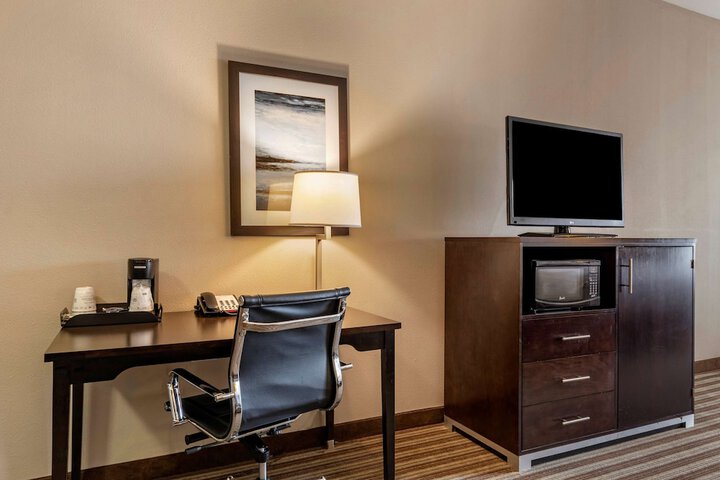 Best Western Plus North Odessa Inn & Suites