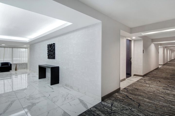 Crowne Plaza Auburn Hills by IHG