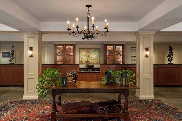 Williamsburg Lodge Autograph Collection