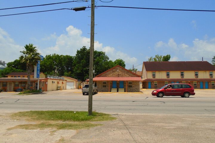 Town House Motel
