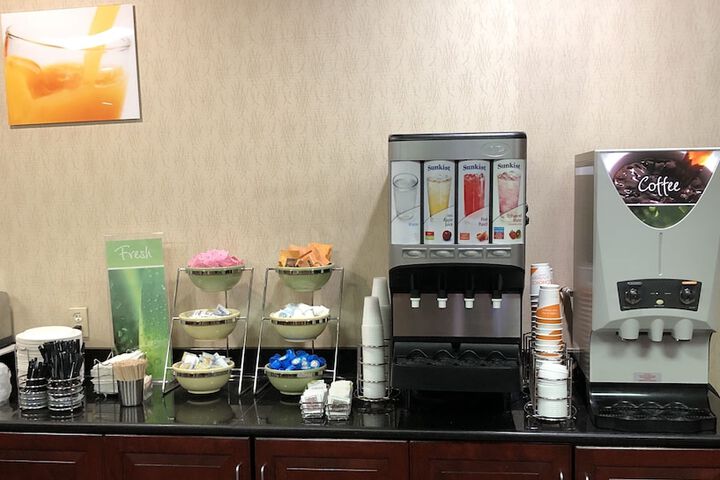 Quality Inn Mill Hall - Lamar