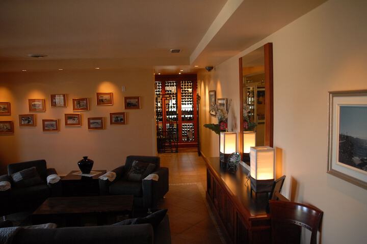 Hotel Interior 5 of 34