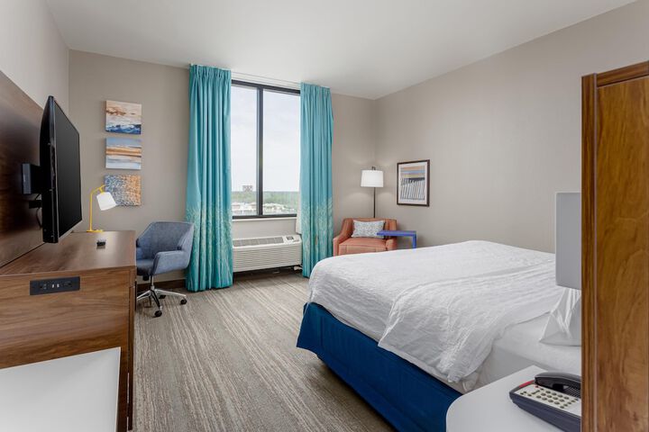 Hampton Inn & Suites Orange Beach / Gulf Front