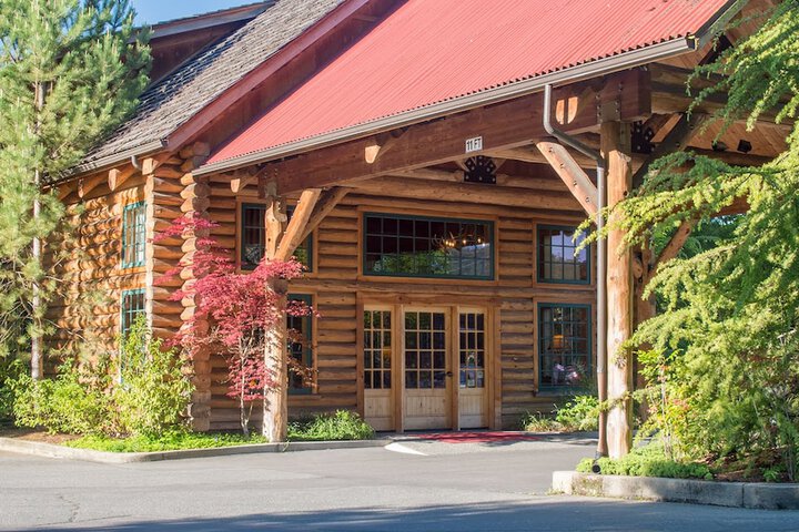 The Lodge at Riverside