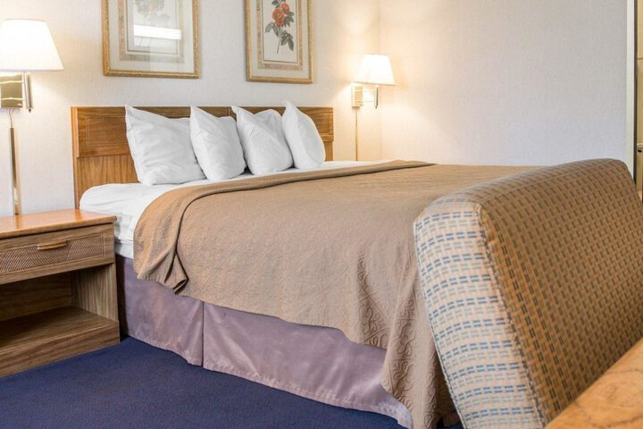 Quality Inn Hudsonville South