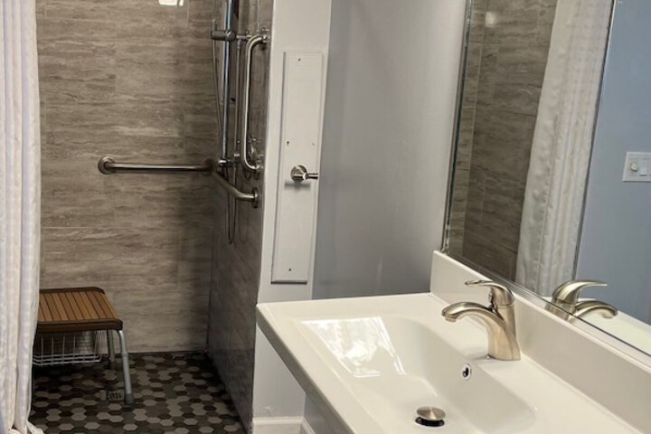 Room 14 of 24