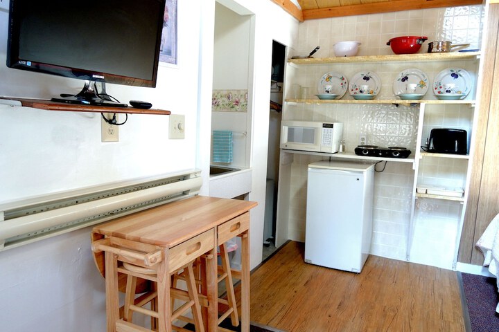 Shorelands Guest Resort and Cottages