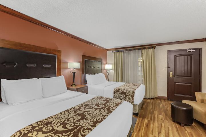 Best Western Plus Greenwell Inn