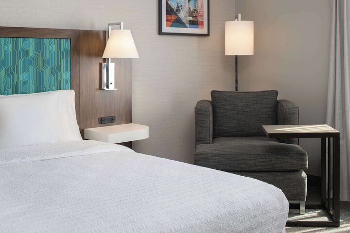 Room 15 of 27