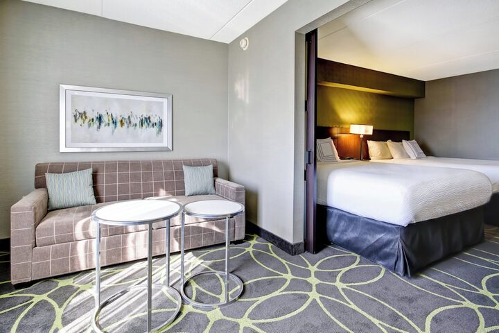 Room 31 of 53