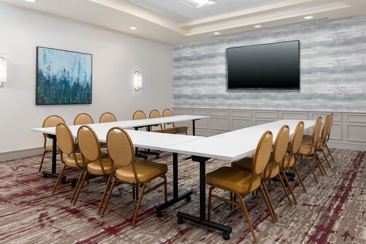 Hilton Garden Inn Wayne