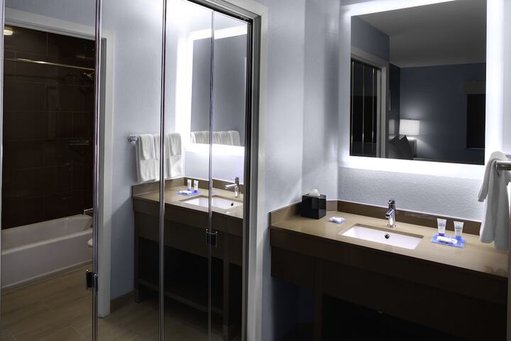 HYATT house Raleigh Durham Airport
