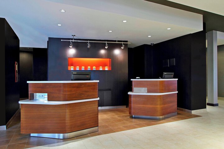 Courtyard by Marriott Victoria