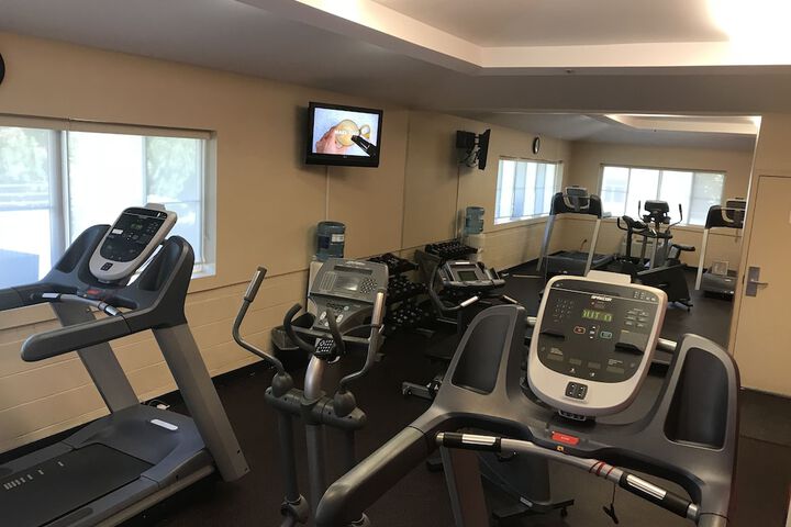Health and Fitness 34 of 38