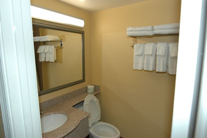 Room 26 of 78