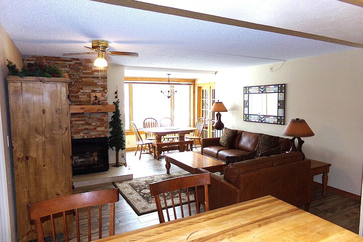 Summit House 2 bed 2 bath B