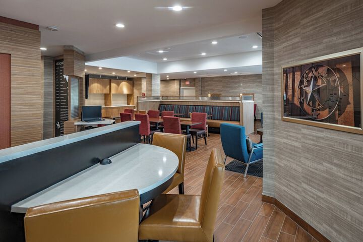 Hotel Interior 12 of 48