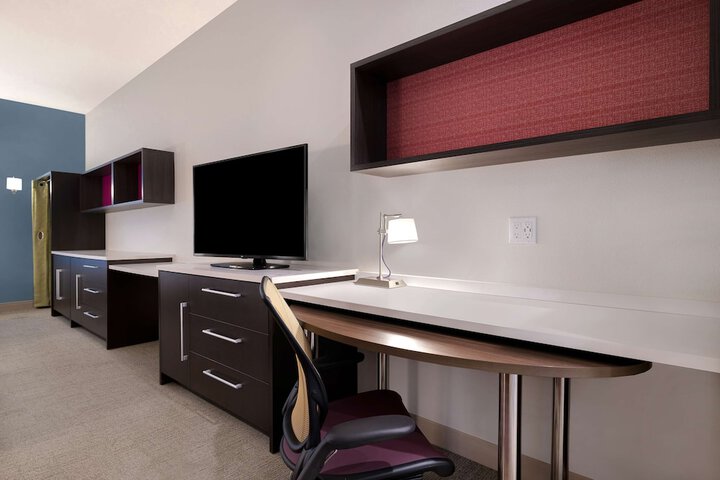 Room 38 of 53