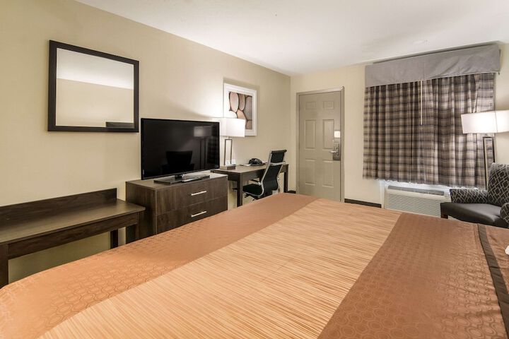 Room 14 of 21