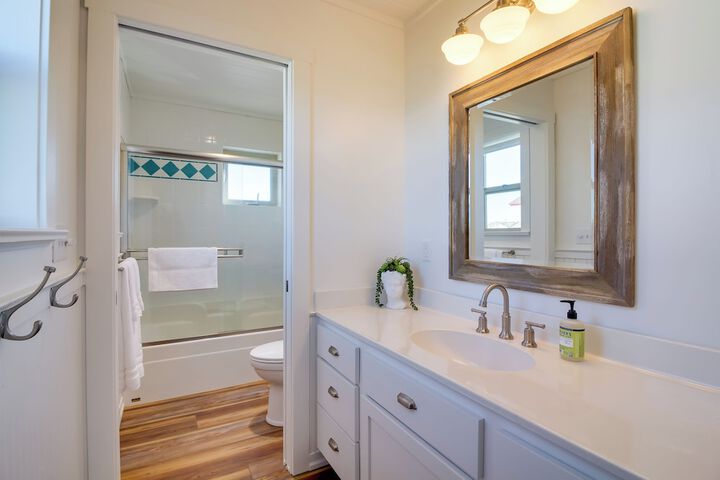 Beachfront Bandon Vacation Rental w / Ocean View!