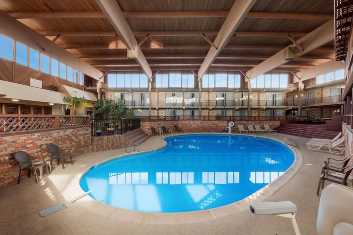 Pool 8 of 69