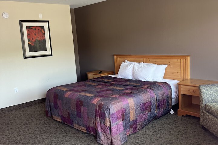 Room 97 of 443
