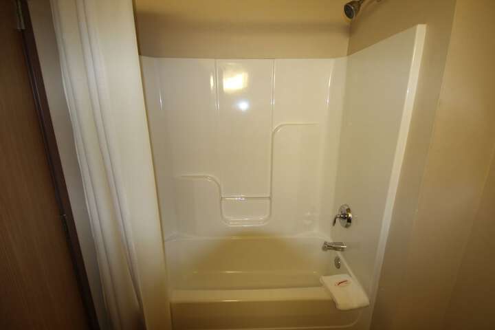 Room 15 of 31